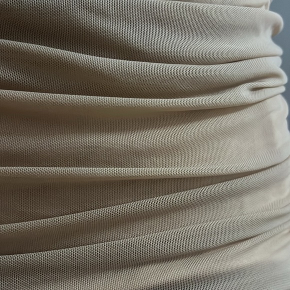 Open Back Top - Picture 4 of 6